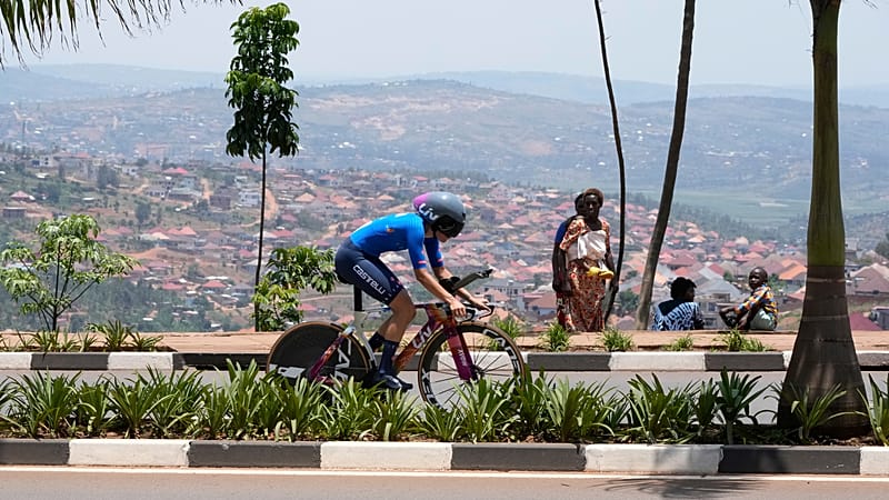 Tour du Rwanda hit by tragedy as two spectators killed in road accident ...