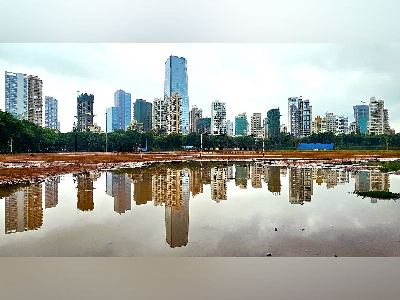 With Rs 24,120 cr of sales, Gurugram overtakes Mumbai to become largest ...