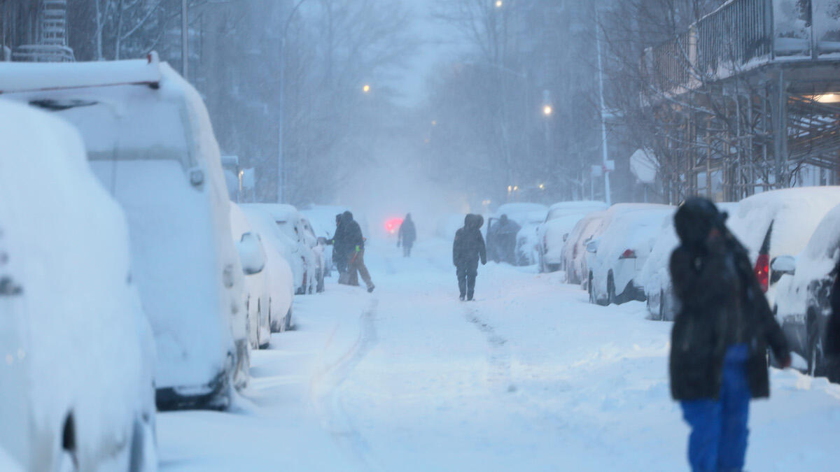 Massive US blizzard dropping 3 inches of snow per hour