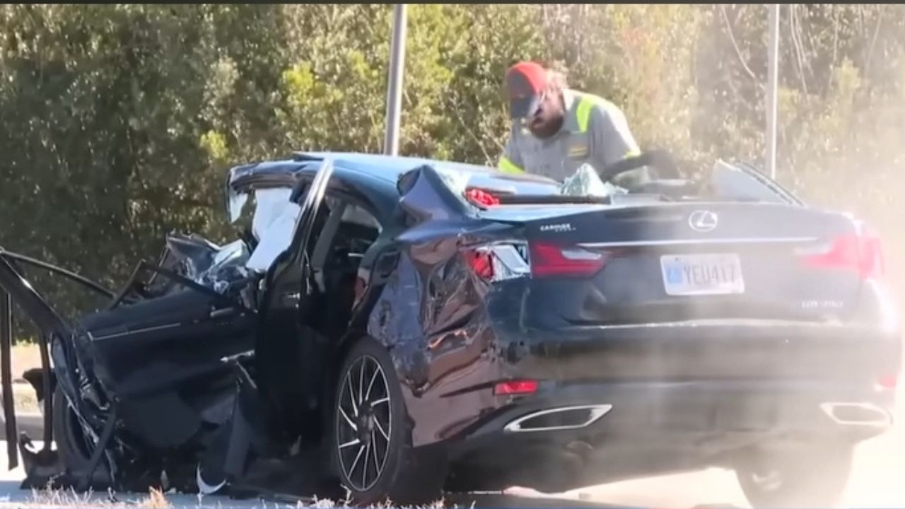 Teacher killed after driver fleeing ICE runs red light near Savannah school<br><br>