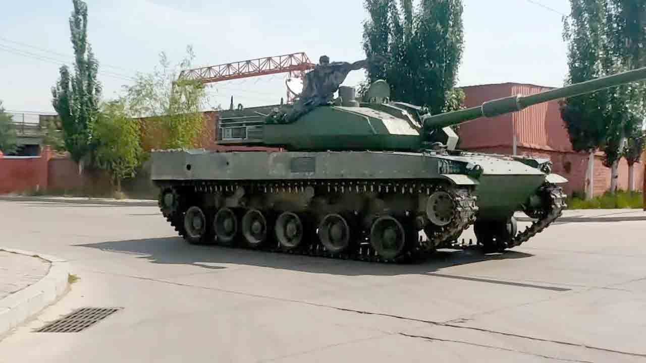 Kina sender ny sending Type 15 lette kampvogne til Bangladeshs hær