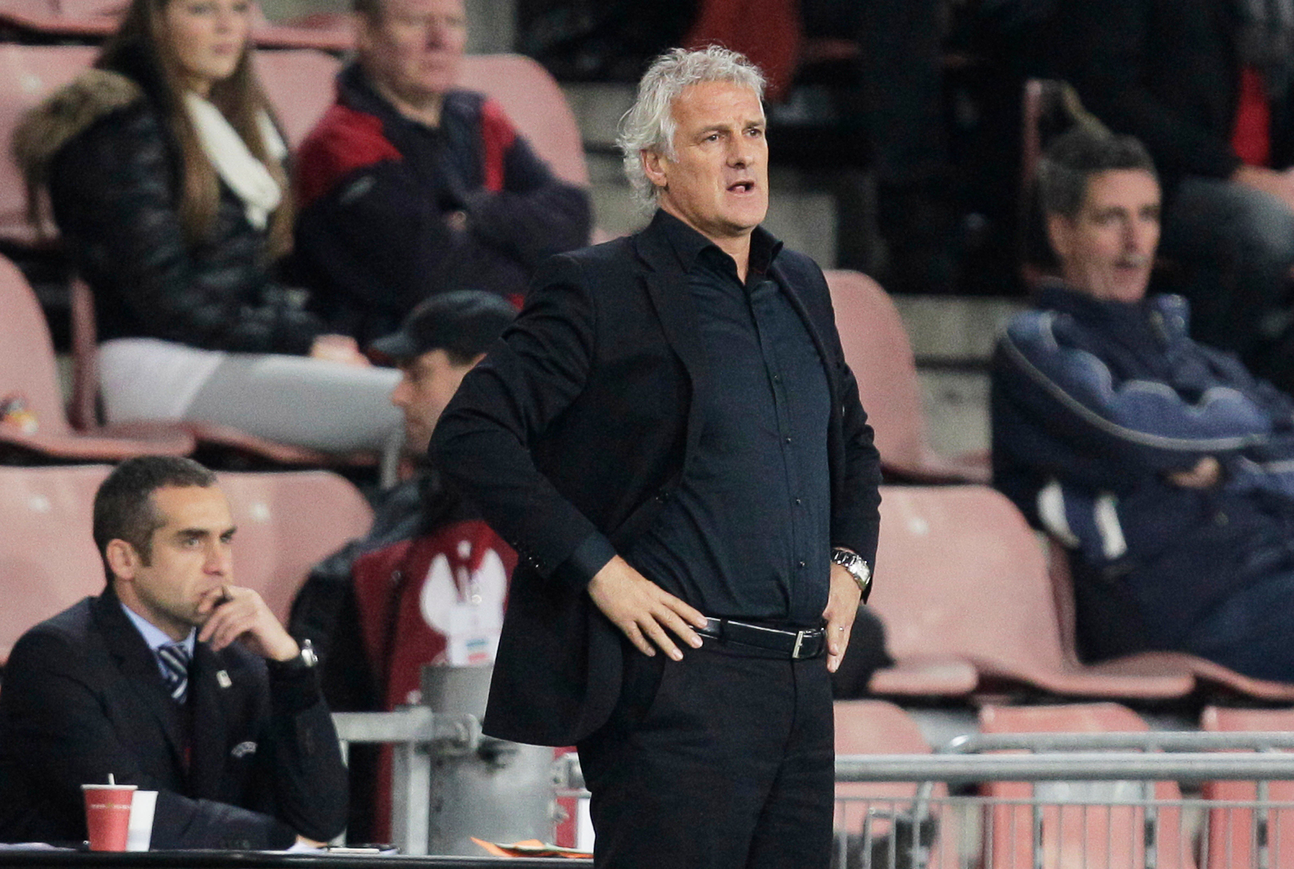 Manager of smallest nation to qualify for the World Cup resigns