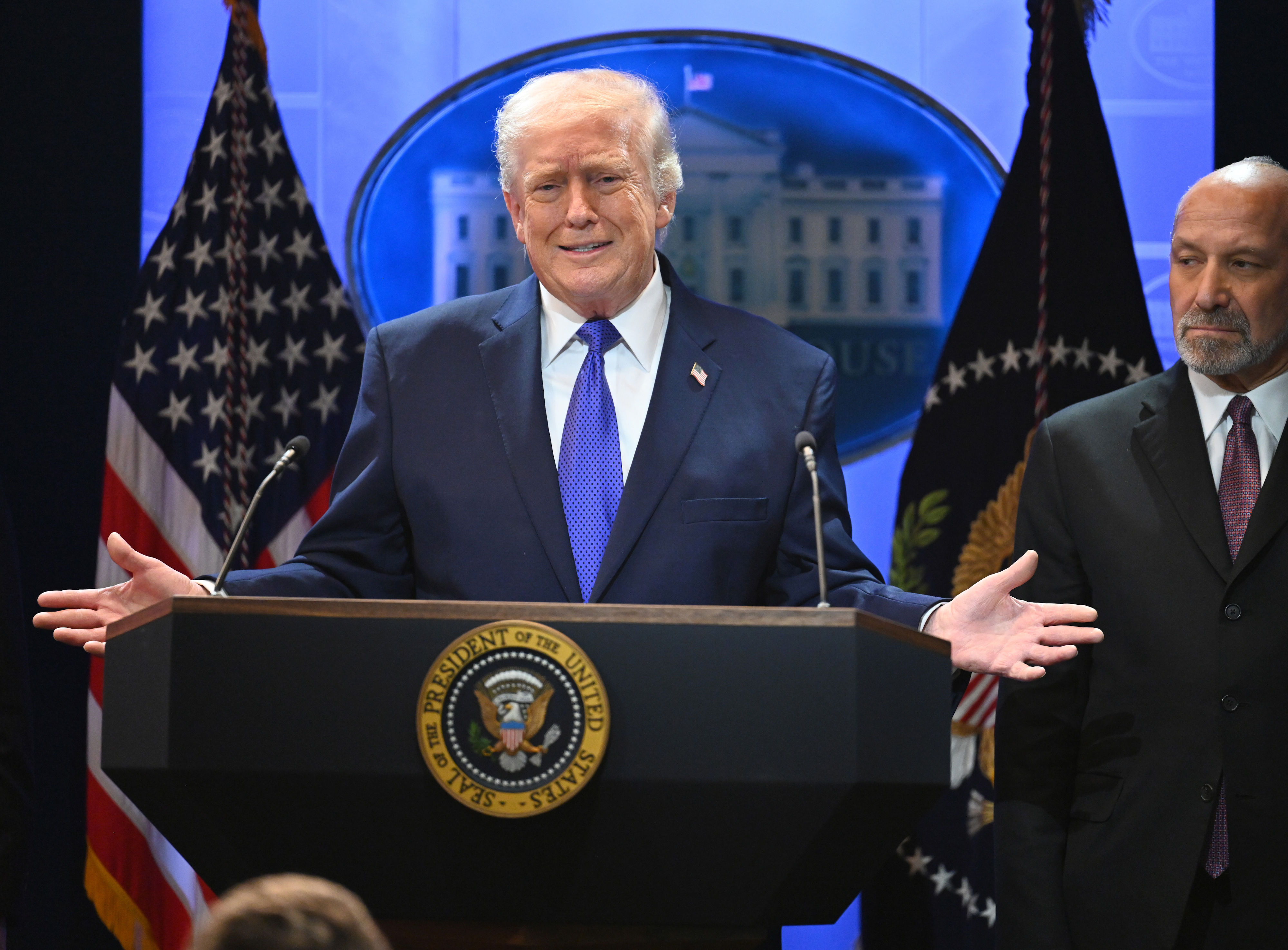 China responds to US tariffs overturn<br>