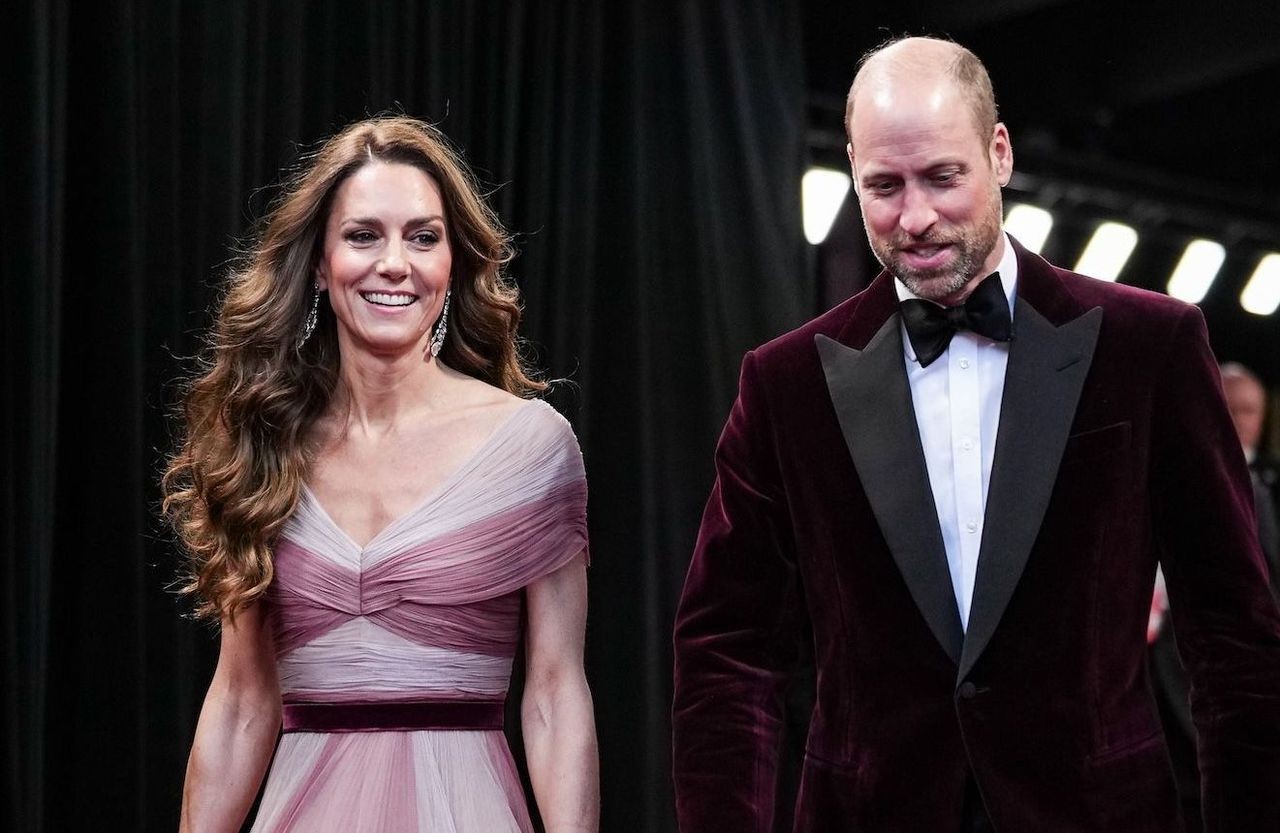 Kate Middleton et le prince William : le couple illumine le tapis rouge ...