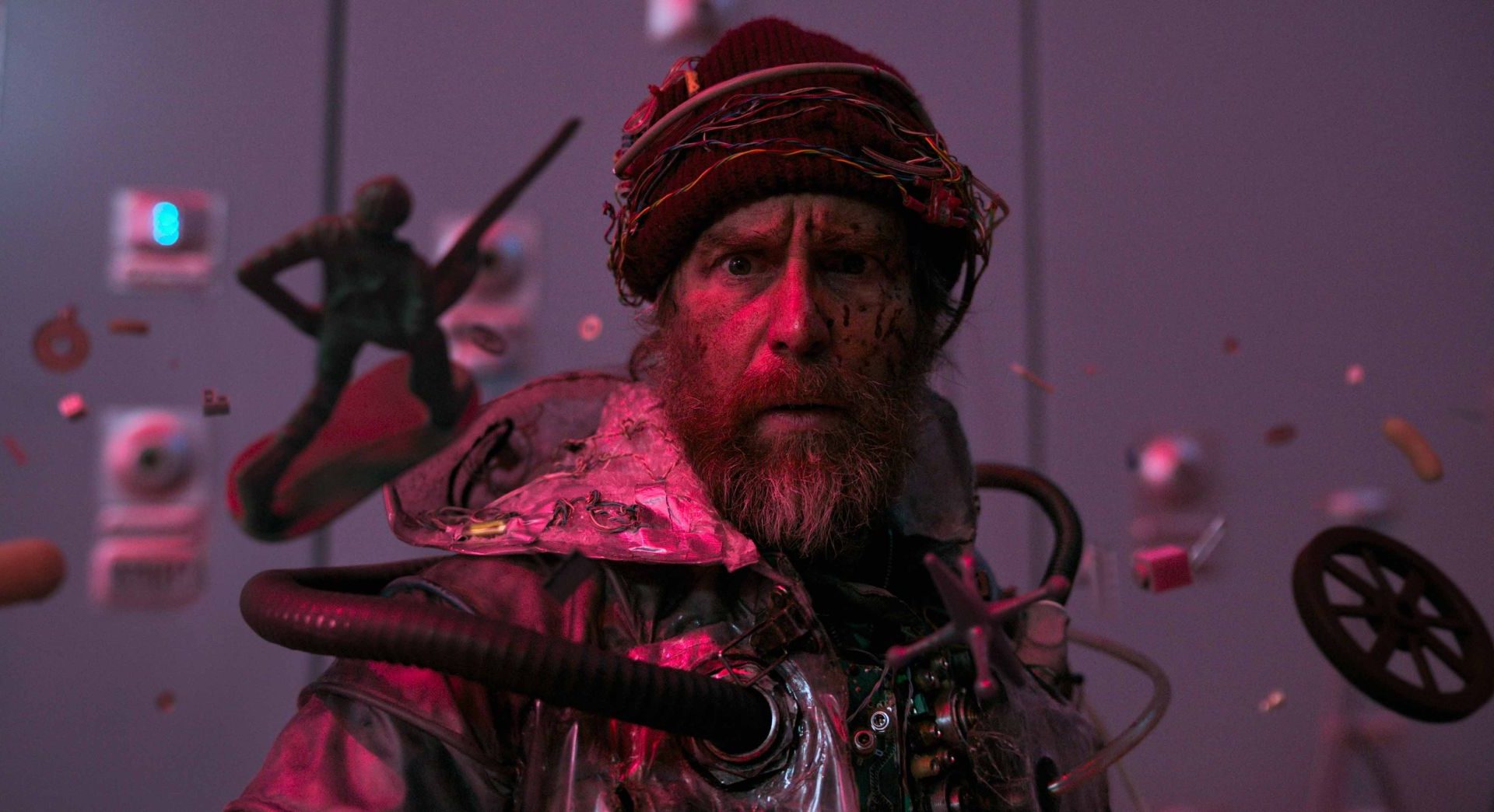 Gore Verbinski, diretor de 'Piratas do Caribe' retorna com 'Good Luck ...