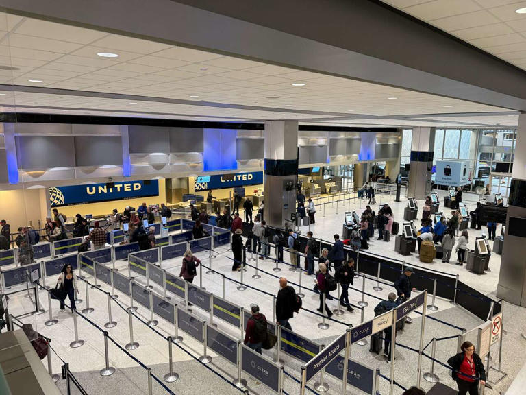 Security waits remain low as TSA PreCheck stays open and Global Entry ...