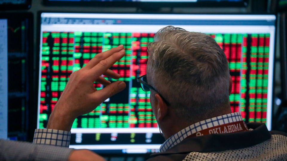 Dow tumbles more than 800 points as tariff uncertainty and AI ...