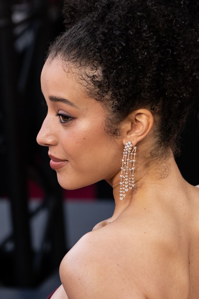 There were 2 clear beauty tribes at the BAFTAs – which camp are you in?