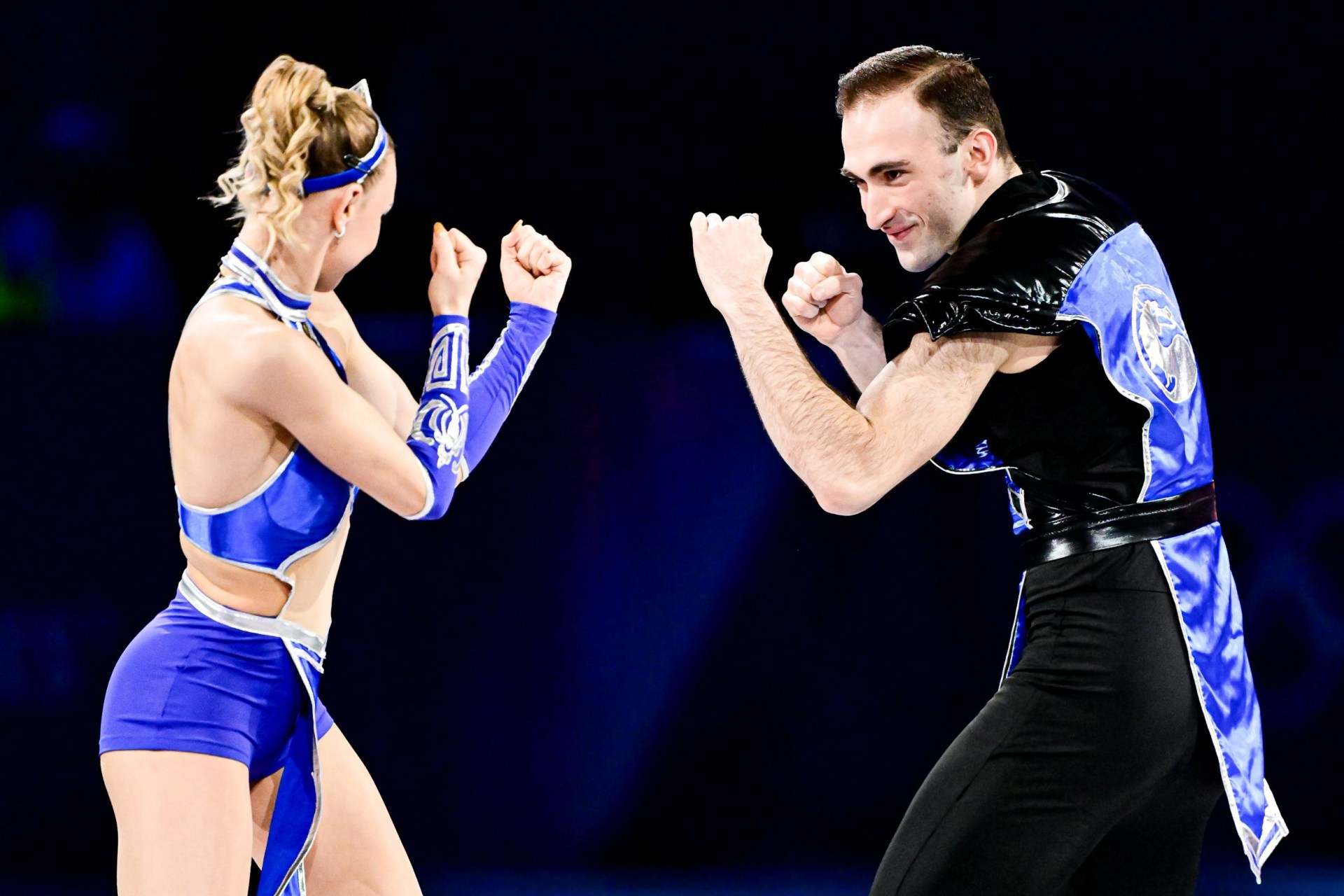 Mortal Kombat meets the Winter Olympics with ice skating routine