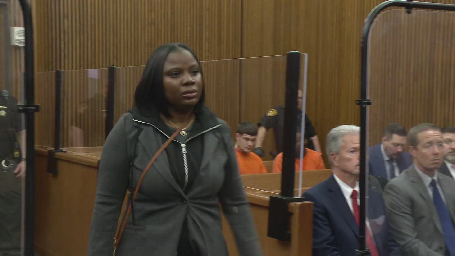 Bond set for East Cleveland officer indicted on multiple charges for ...