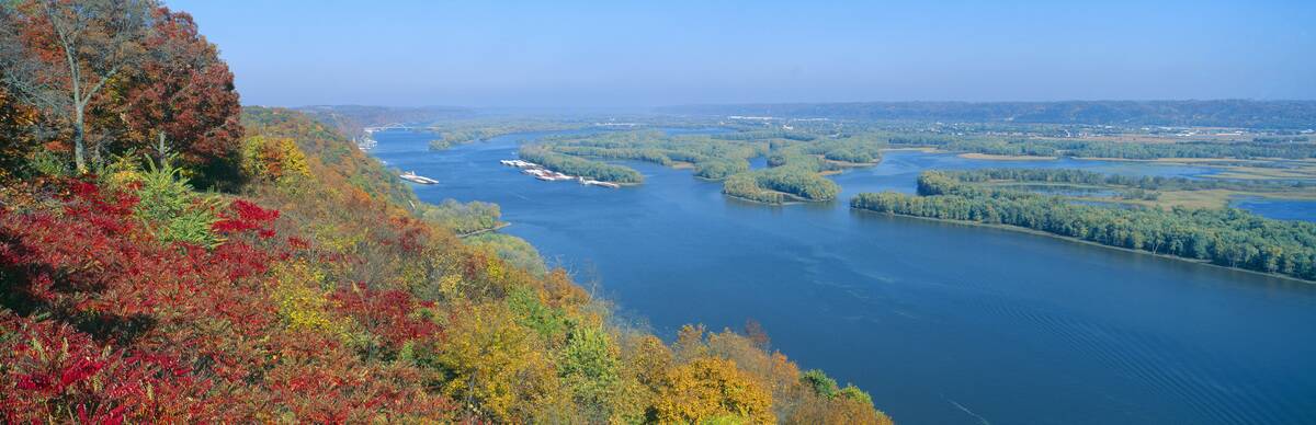 Rivers that reverse flow due to natural forces