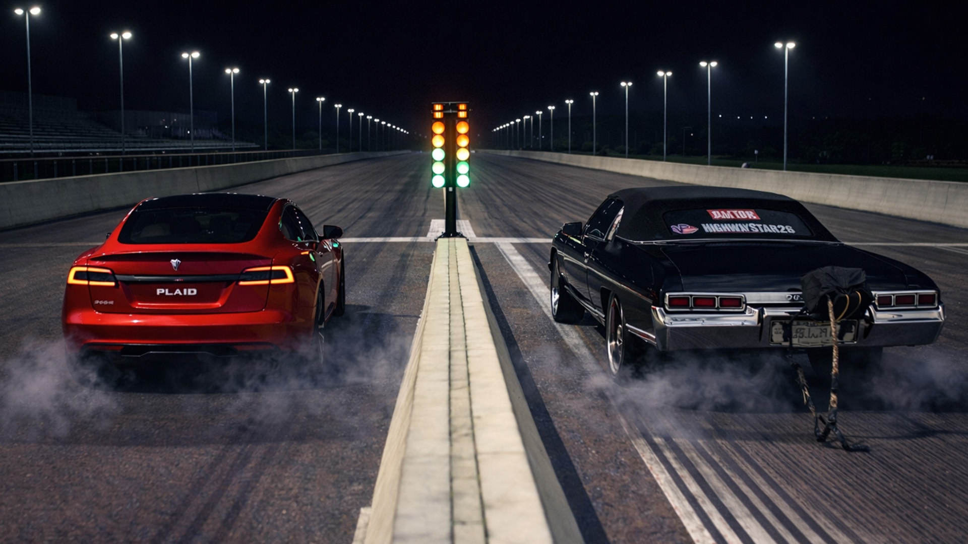 2,500 HP Chevrolet Caprice Z06 vs Tesla Model S Plaid drag race