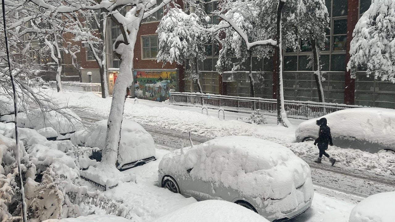 Blizzard warnings in effect for 41 million as winter storm slams East Coast
