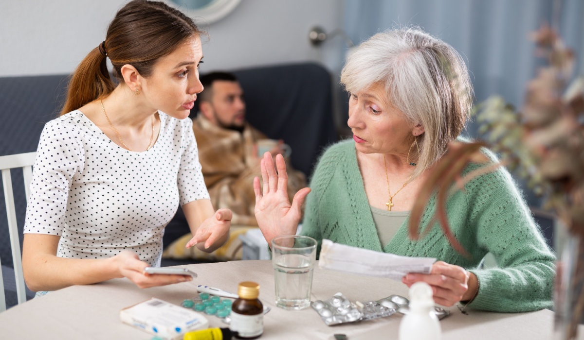 Therapist reveals 'early warning sign' that you will have problems with ...