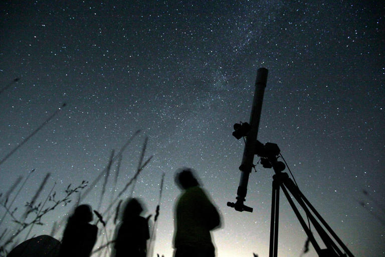 What to know about the rare planetary parade taking place this weekend