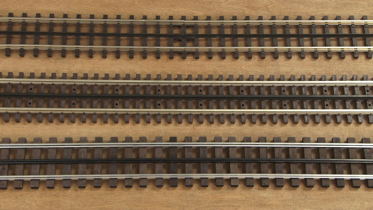 O-gauge, 3-rail track buyer's guide by manufacturers