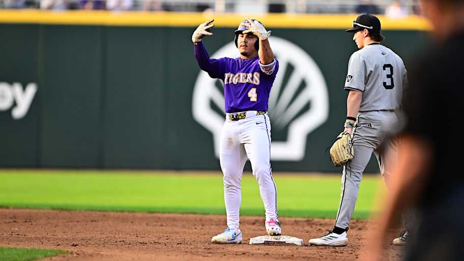 LSU baseball's red-hot start generating unprecedented buzz as title ...