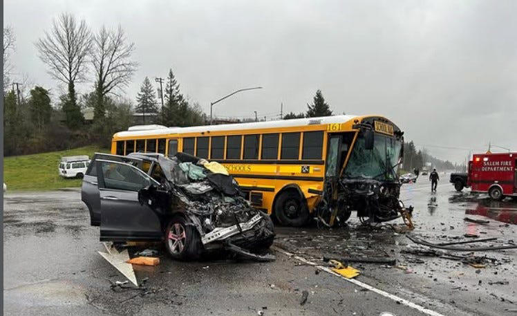 1 killed in crash involving SUV, Salem-Keizer school bus on Highway 22