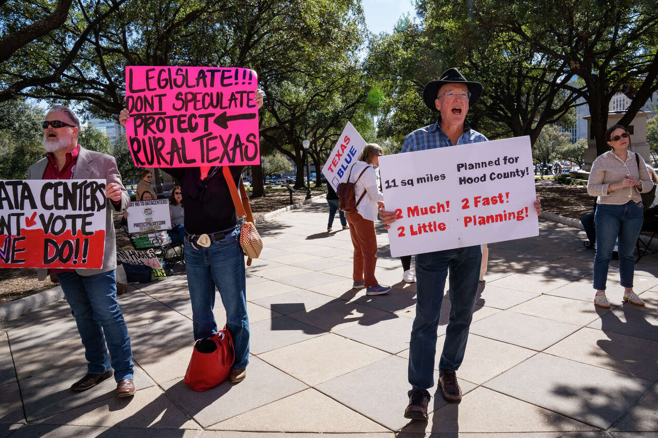 Dozens of rural Texans rally at Capitol against data center development
