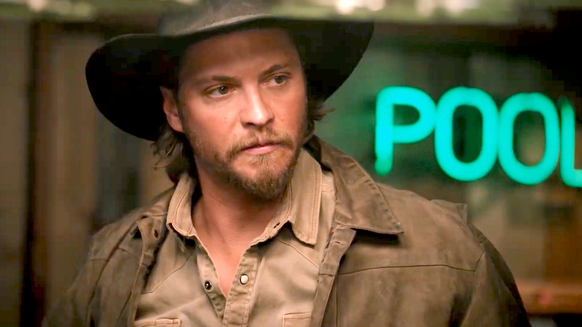 Luke Grimes returns as Kayce Dutton in Marshals on CBS