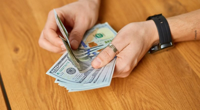 ¿Cuál es el monto máximo de dinero en efectivo que se puede llevar en ...