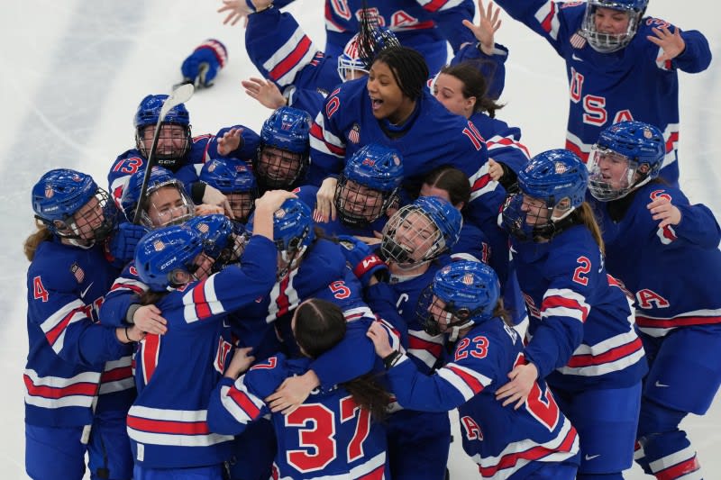 US women's hockey team turns down Trump's invite