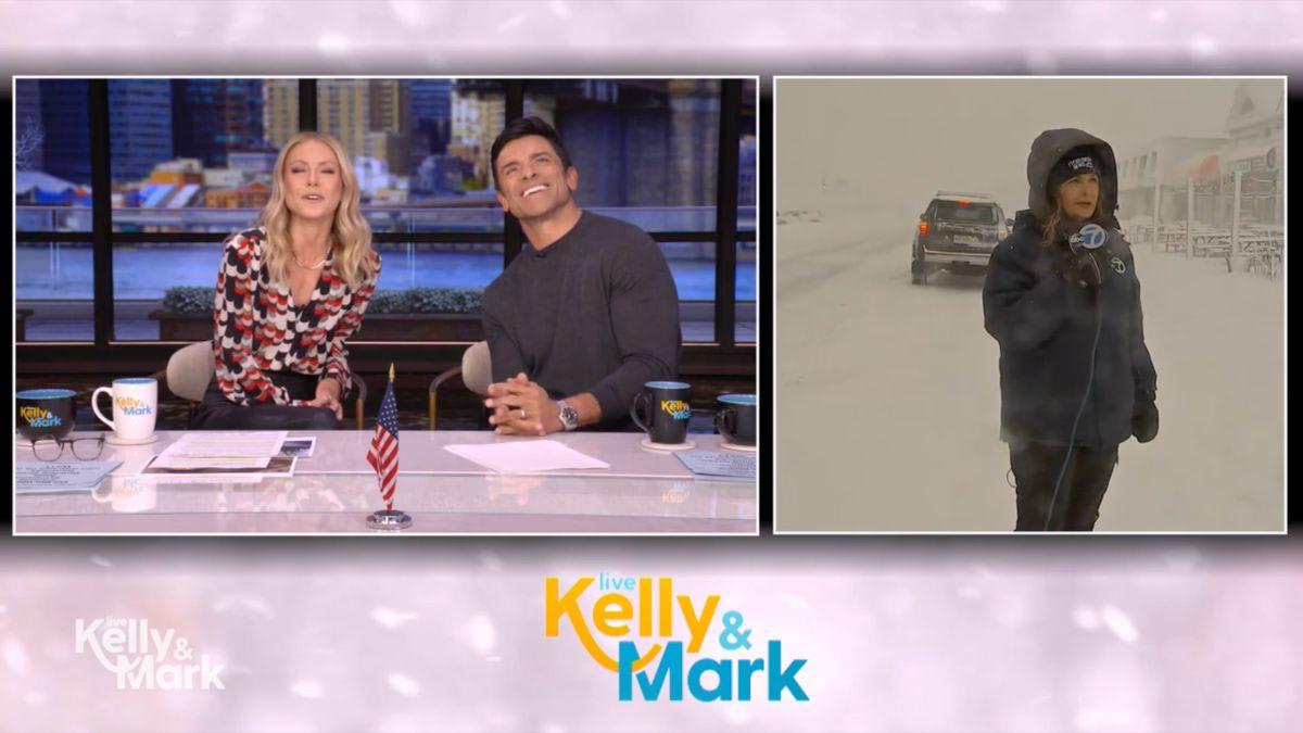 Kelly Ripa and Mark Consuelos host 'Live' with eerily empty audience ...