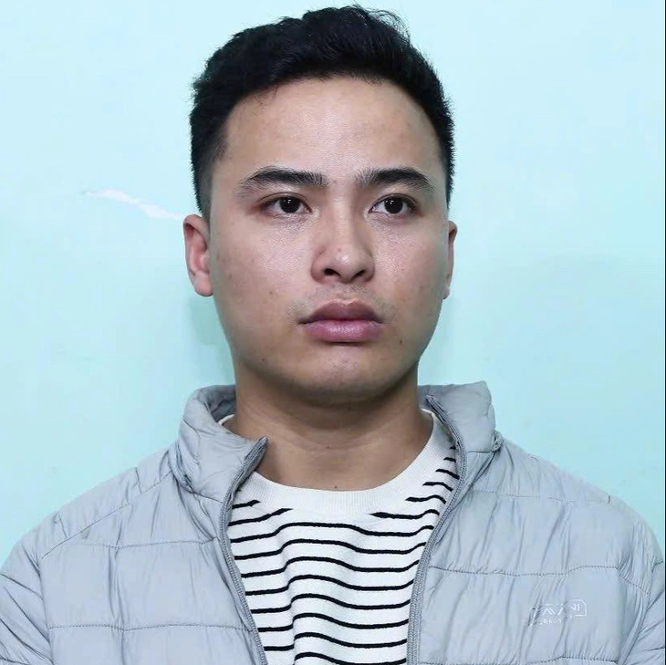 Nguyễn Tuấn Quyền bị bắt để điều tra về hành vi chống người thi hành công vụ - Ảnh: C.A.