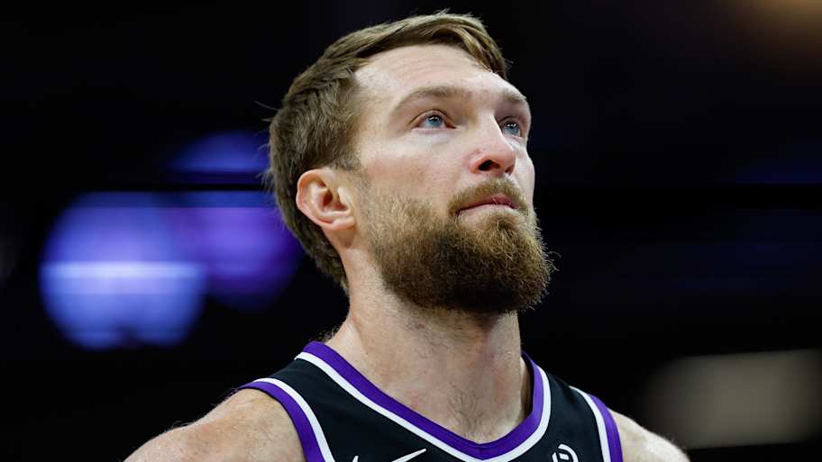 Domantas Sabonis has become an anchor weighing the Kings' rebuild down