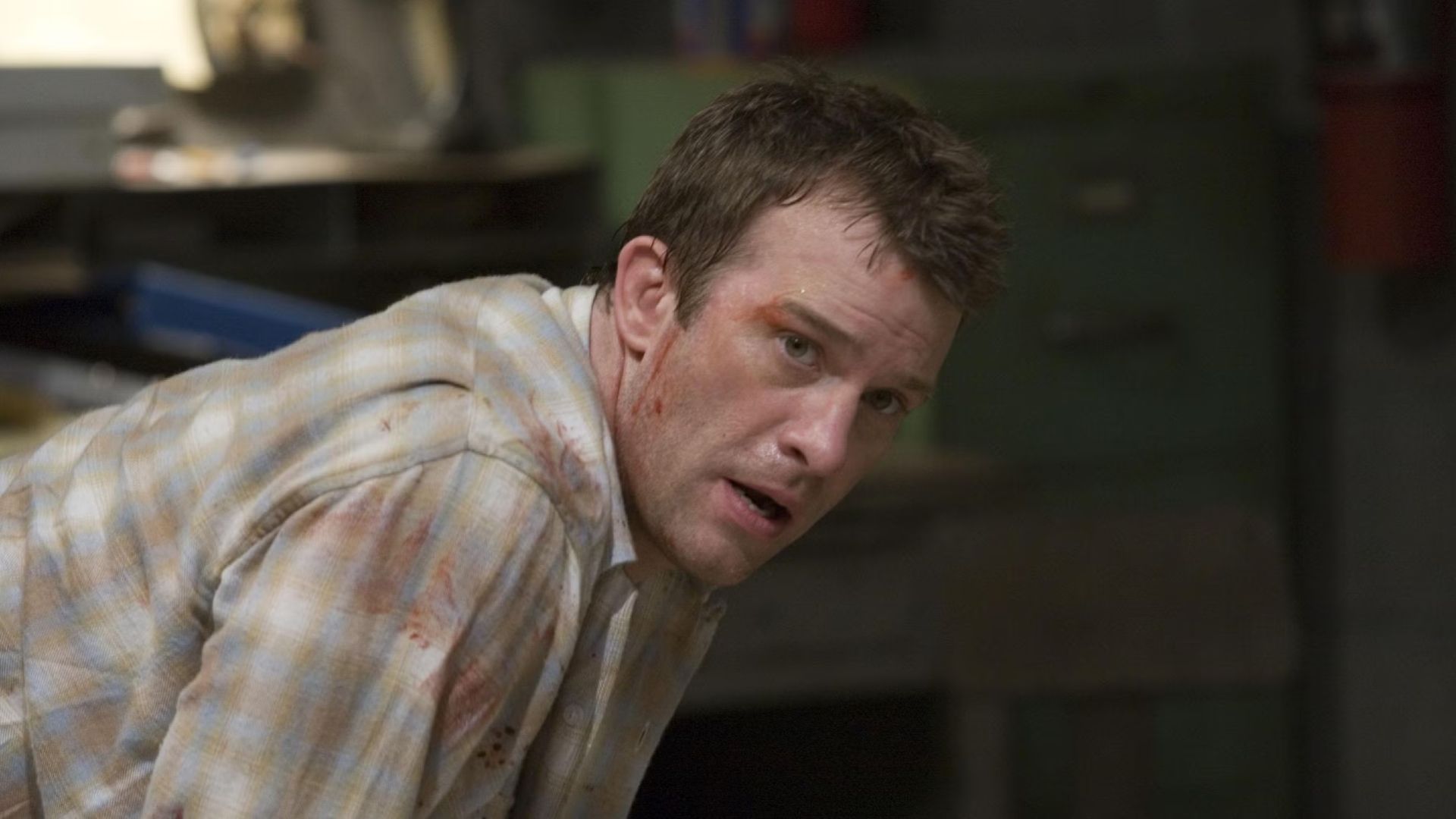 Mike Flanagan teases differences between new Stephen King's The Mist ...