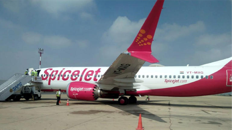 Engine failure triggers full emergency post take-off for SpiceJet Delhi ...