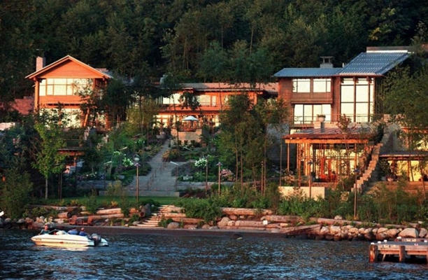 ((Ảnh: The Most Expensive Homes))