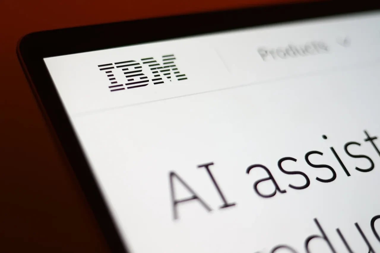 Why IBM stock’s worst crash in over 25 years is no cause for panic ...