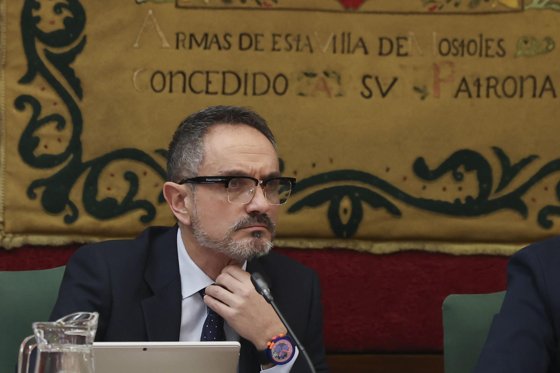 El alcalde de Móstoles acusa al PSOE de "expandir bulos" contra él para ...