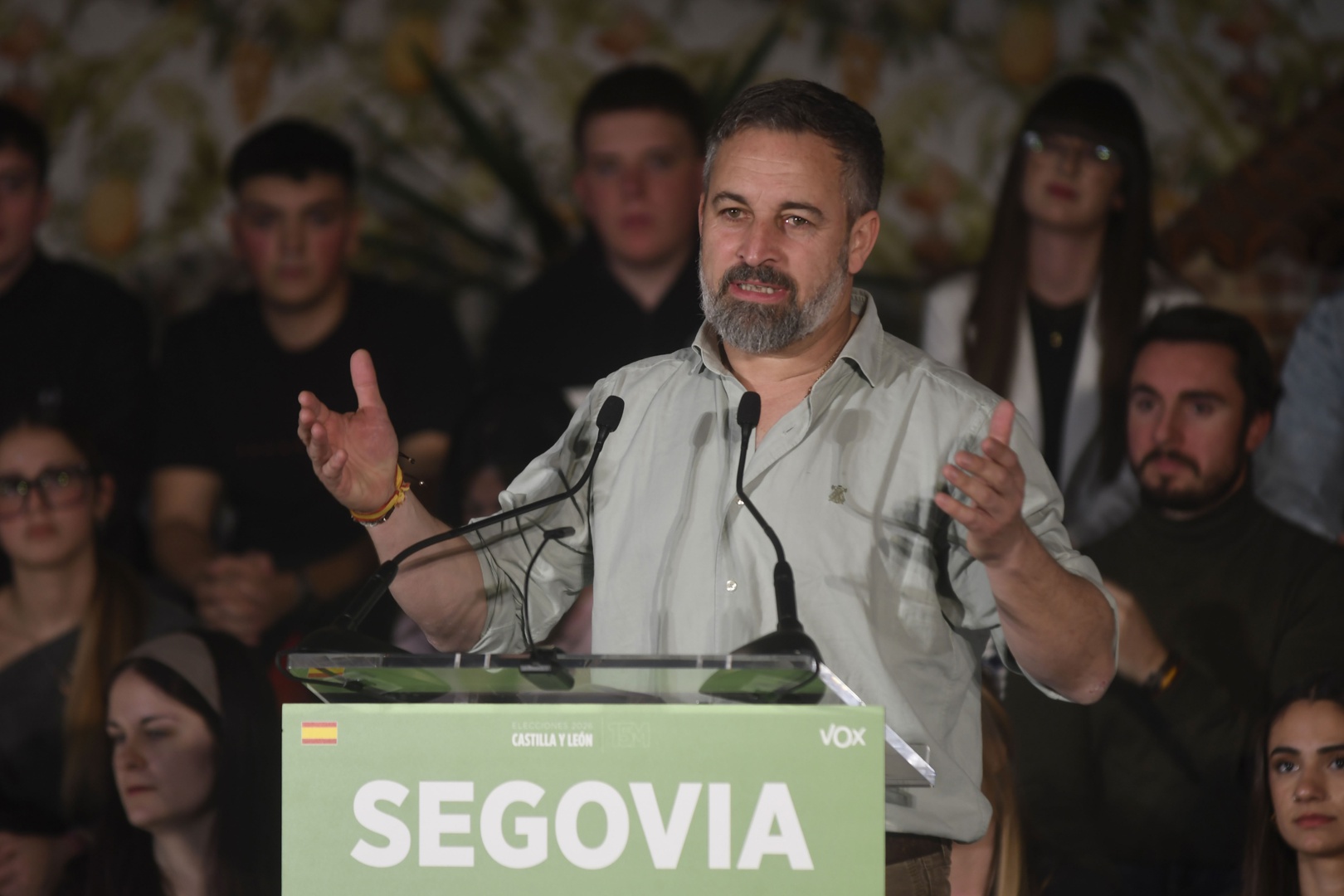 Abascal desacredita el documento marco del PP para negociar con Vox y ...