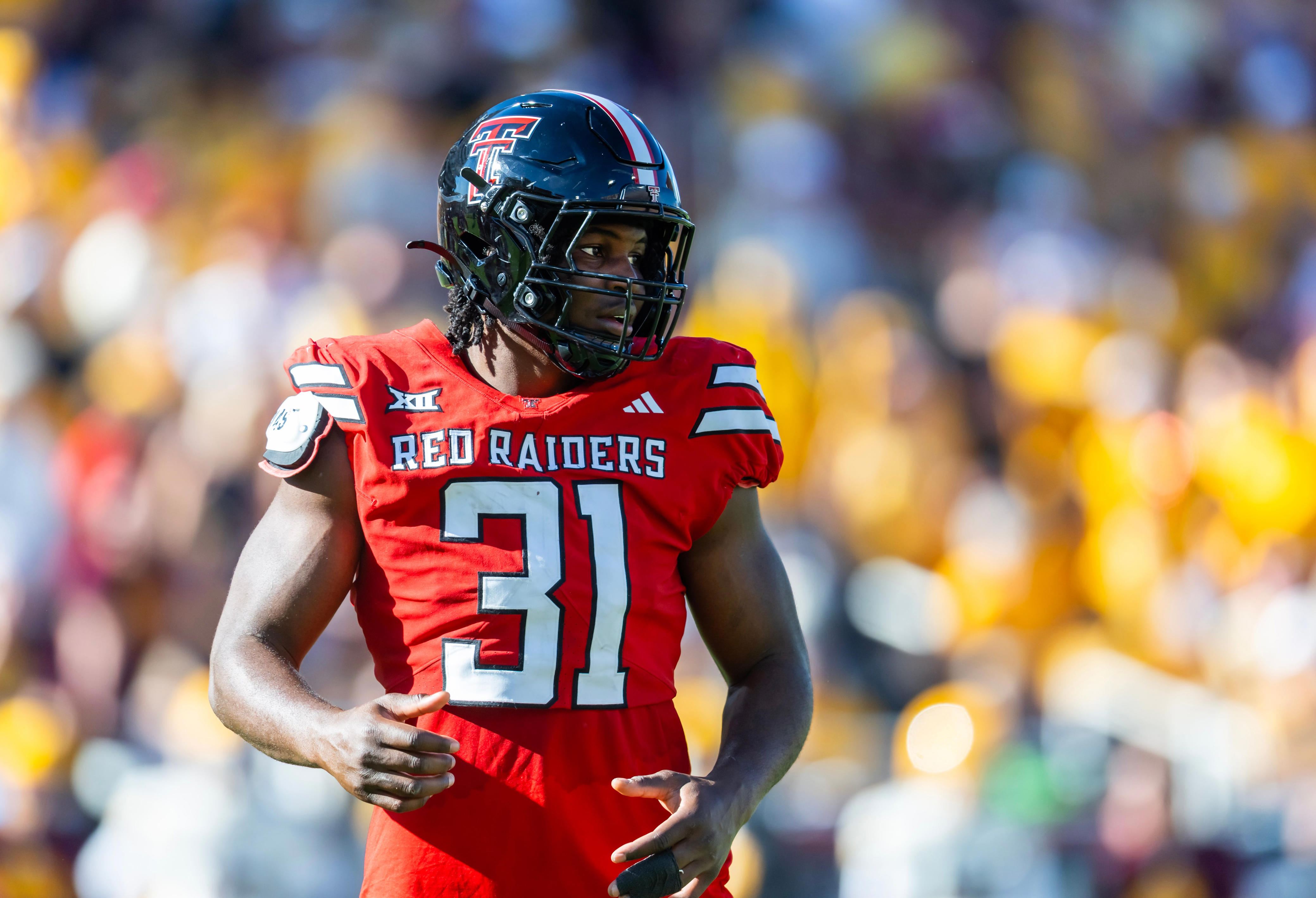 Commanders land star edge rusher in latest CBS mock draft
