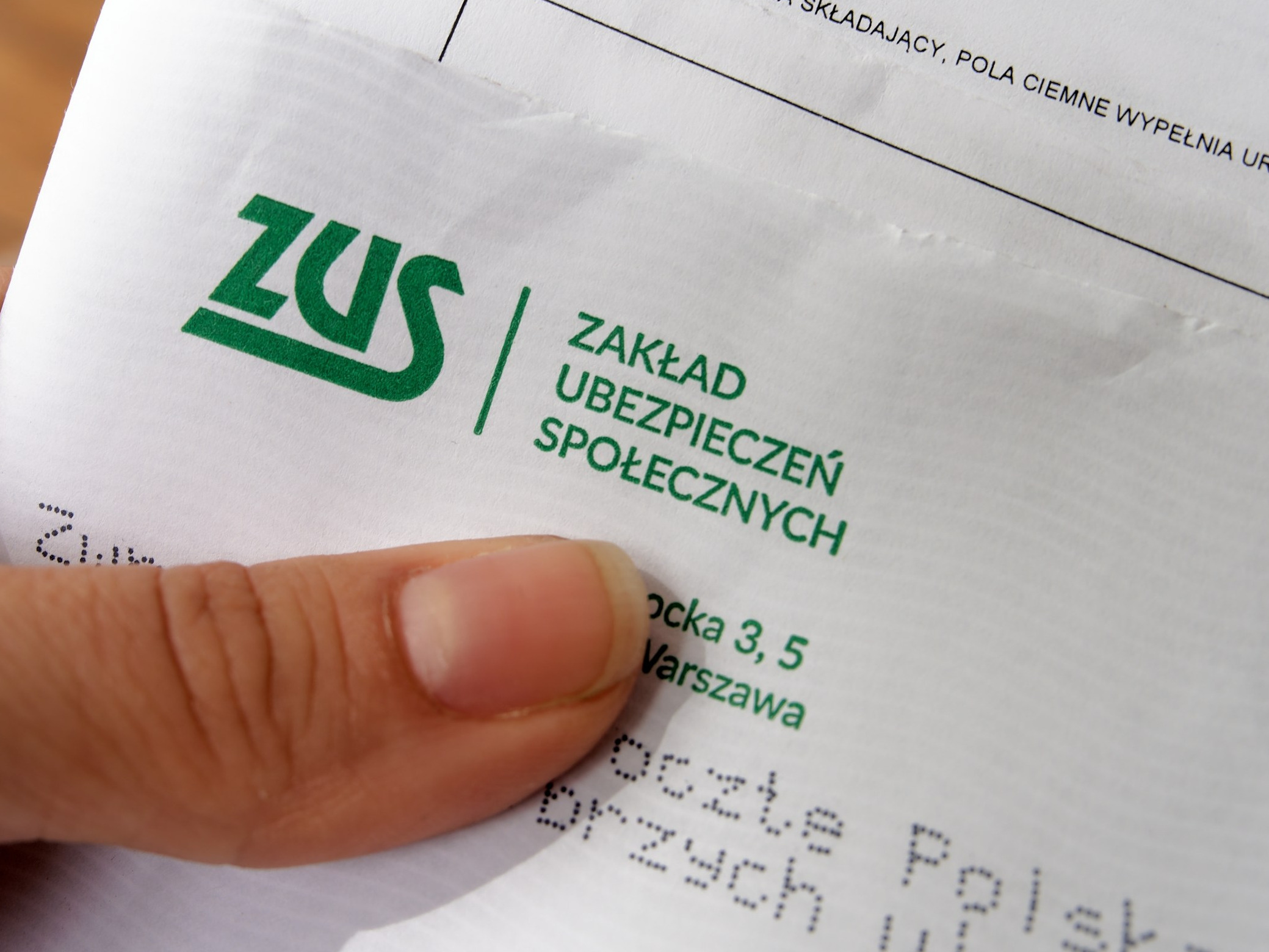 Nawet 29 tys. zł czeka w ZUS. Wystarczy złożyć jeden wniosek