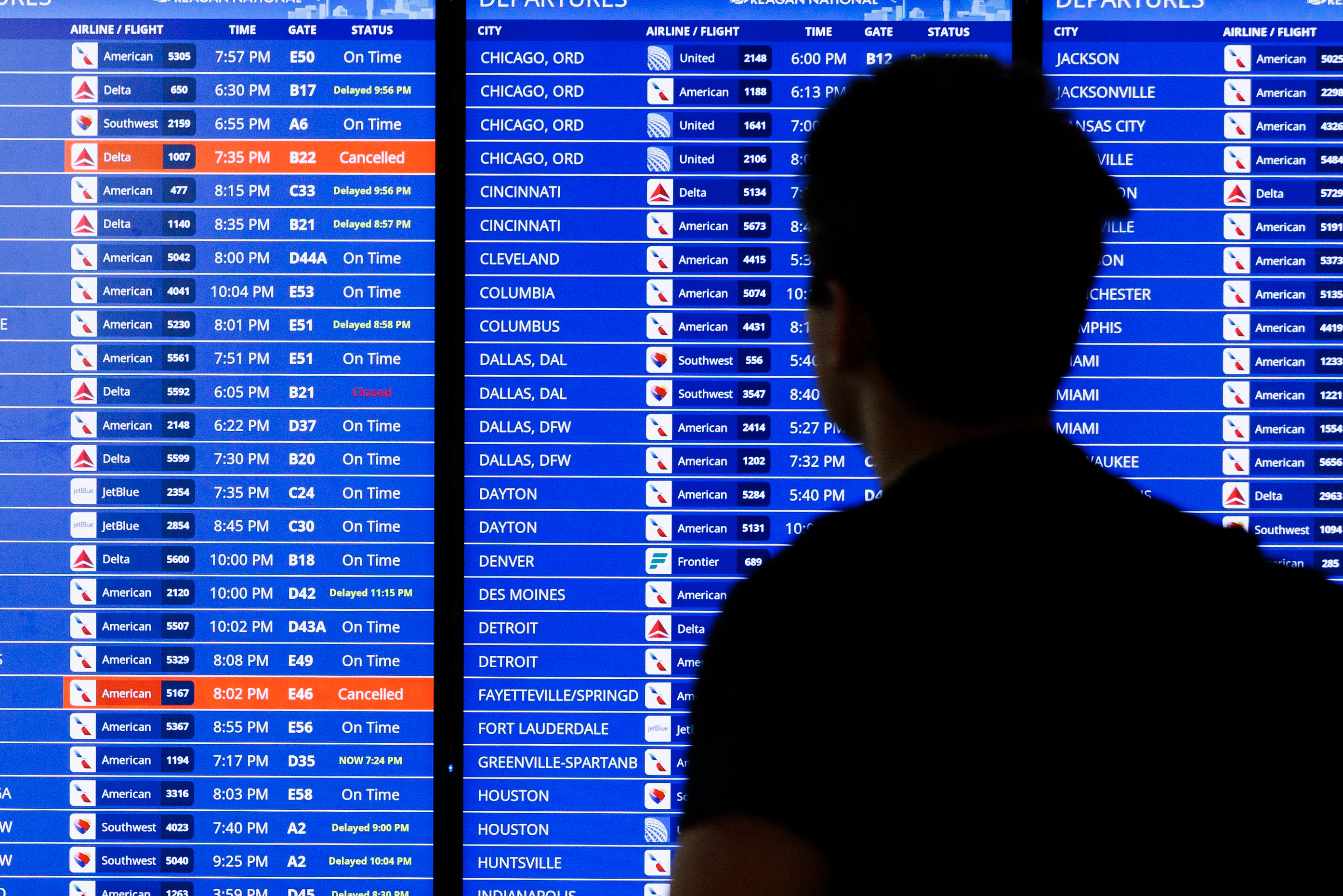 Winter storm misery map shows flight cancellation black spots