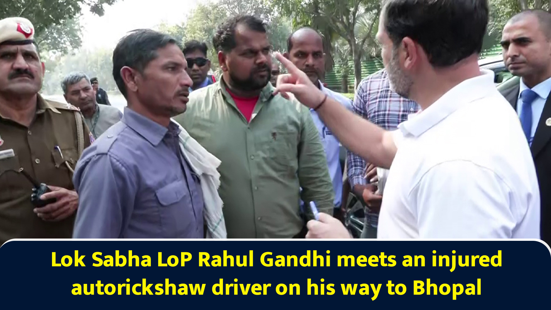 Lok Sabha LoP Rahul Gandhi meets an injured autorickshaw driver on his ...