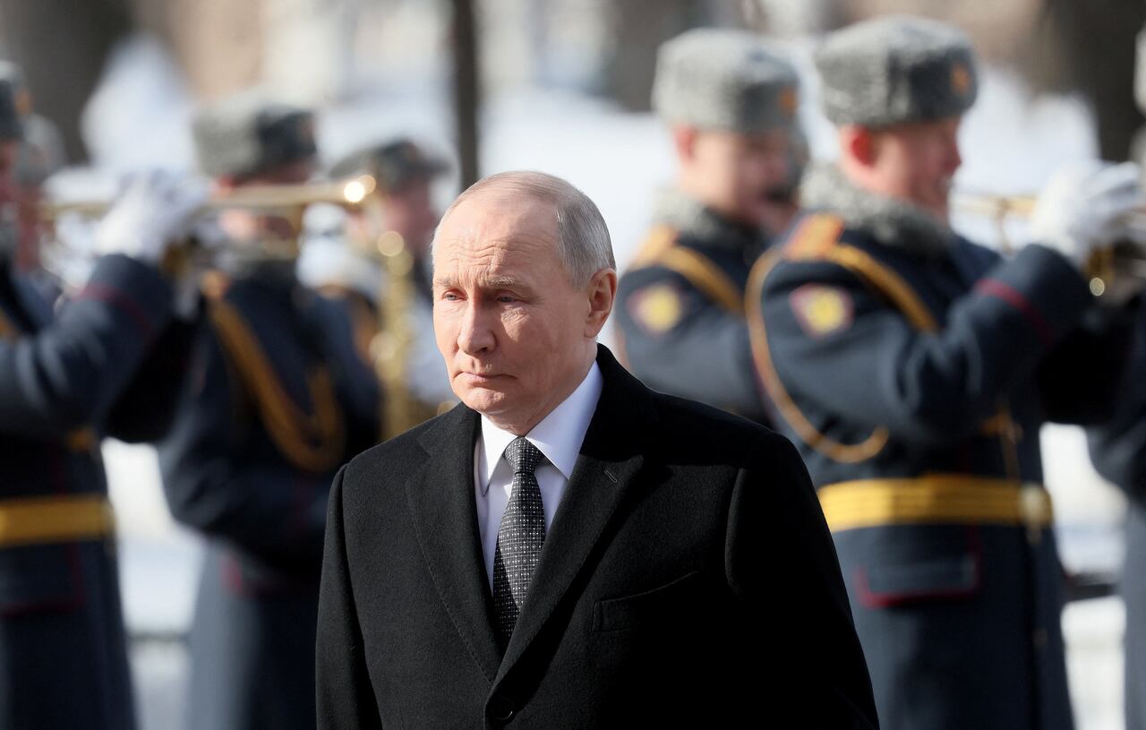 'Putin will not stop': Zelenskyy warns world on 4th anniversary of ...