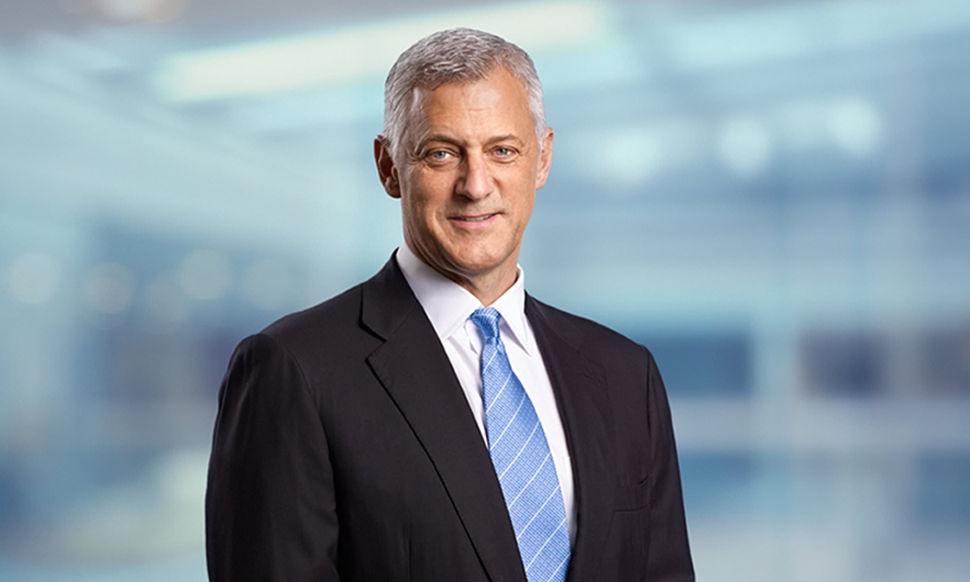 Standard Chartered boss denies colleagues are 'impatient' for his exit