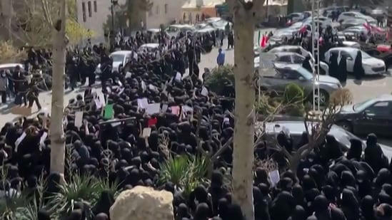 Iran-US tensions highlights: Nuclear deal ‘within reach’, says Iranian ...