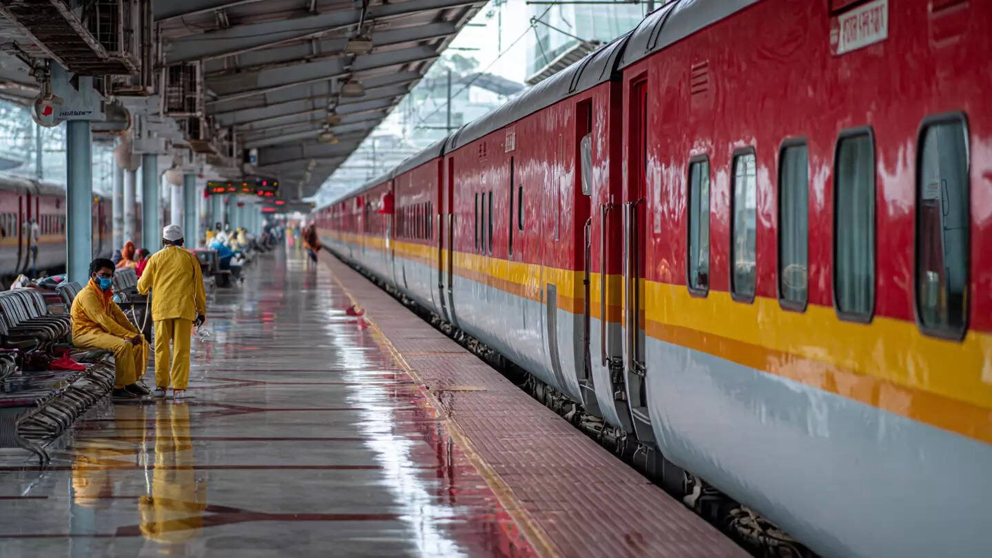 Indian Railways introduces onboard cleaning system for long-distance ...