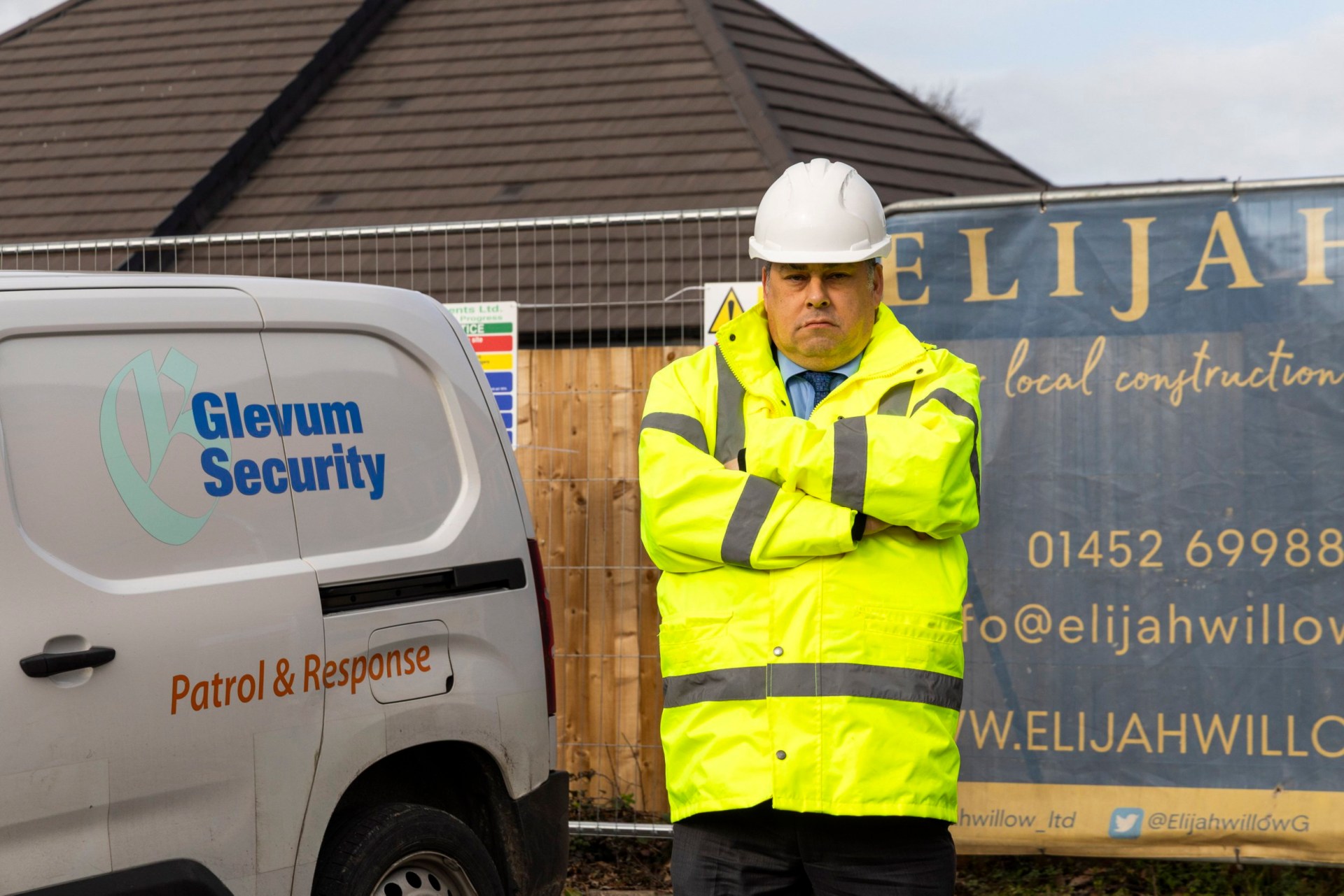 Man hires £150 a day security guard to protect his 'dwarf wall' from ...