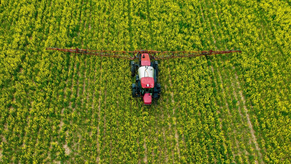 What to know about glyphosate, the herbicide behind a Trump executive ...