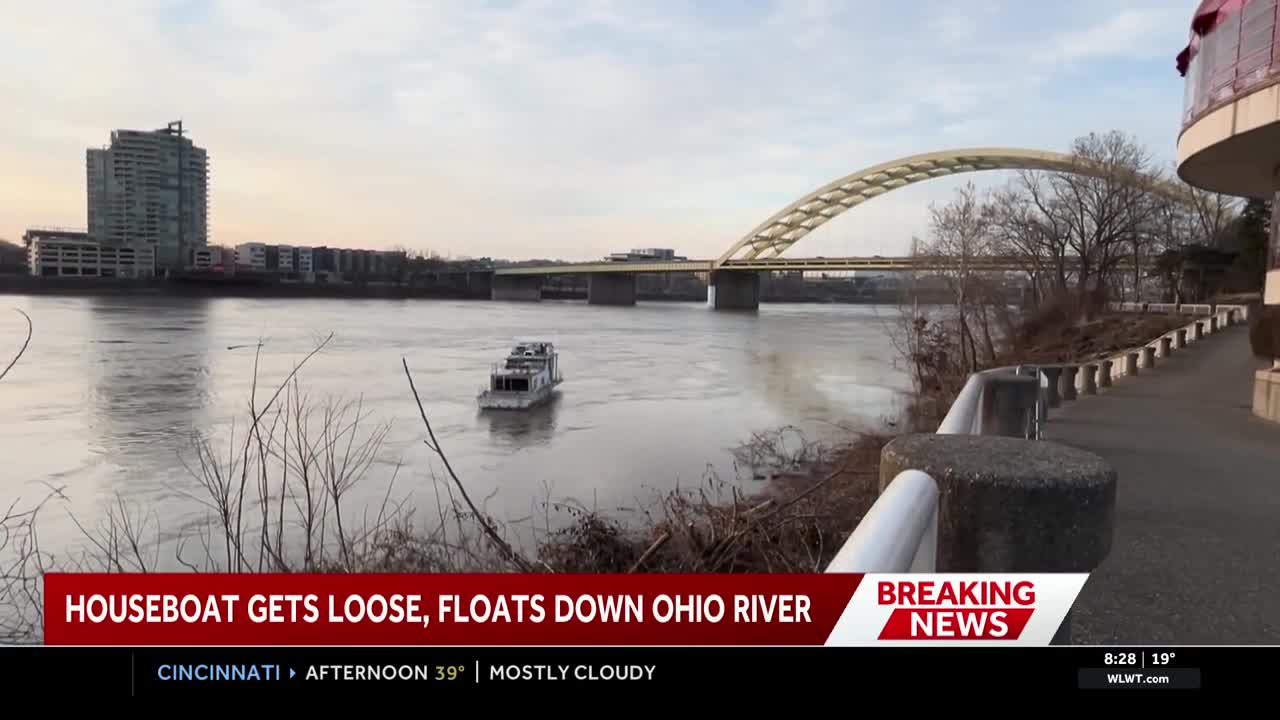 No injuries reported after houseboat gets loose on Ohio River Tuesday ...