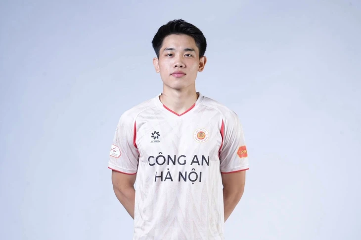 Cầu thủ Đình Bắc, ca sĩ Đức Phúc được đề cử Gương mặt trẻ Việt Nam tiêu biểu