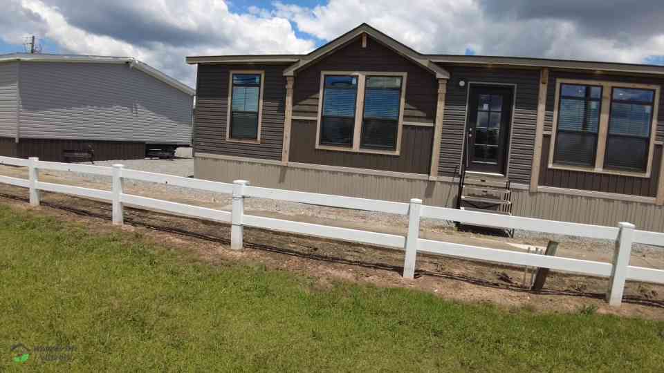 This budget double wide feels like a stick-built home