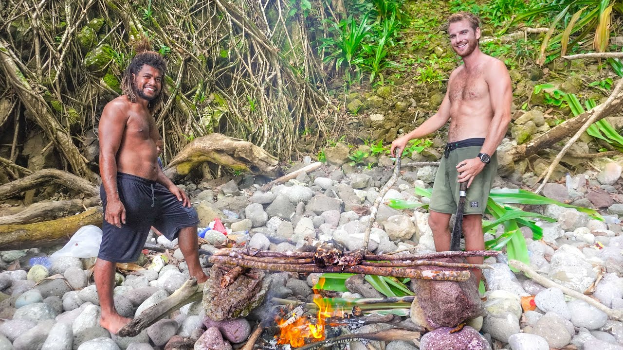 Exploring an island surrounded by deadly currents
