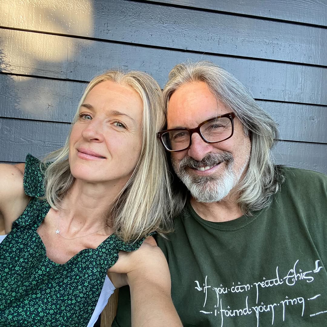 Handmaid’s Tale alum Ever Carradine honors dad Robert in emotional ...